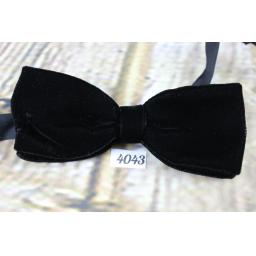 Vintage Classic Black Velvet Pre-Tied Bow Tie Adjustable