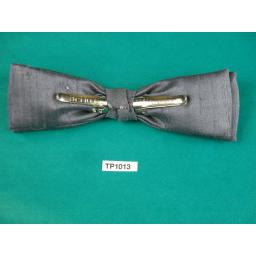 Vintage Grey Slub Fabric (Silk?) Square End Clip On Bow Tie