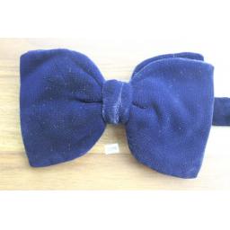 Vintage 1970s Pre-Tied Bow Tie Navy Velvet Double Bow Adjustable Collar Size