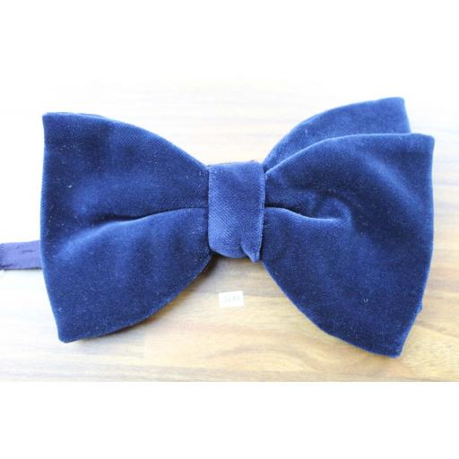 Vintage 1970s Pre-Tied Bow Tie Royal Blue Velvet Adjustable Collar Size