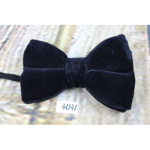 Vintage Classic Black Velvet Pre-Tied Bow Tie One Size Fits All